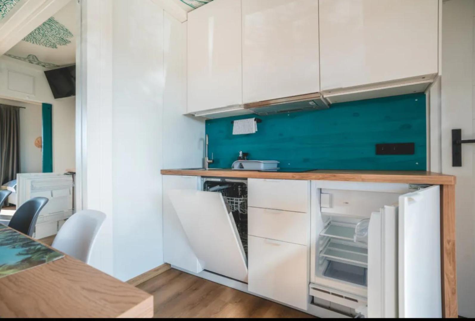 Rresort Holiday Homes 里沃 外观 照片
