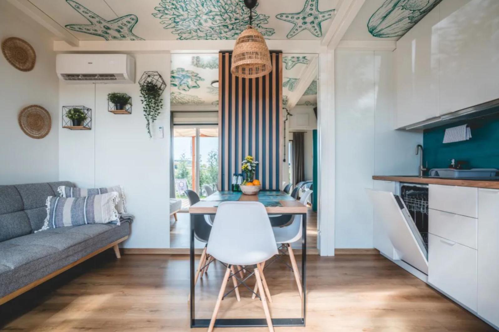 Rresort Holiday Homes 里沃 外观 照片